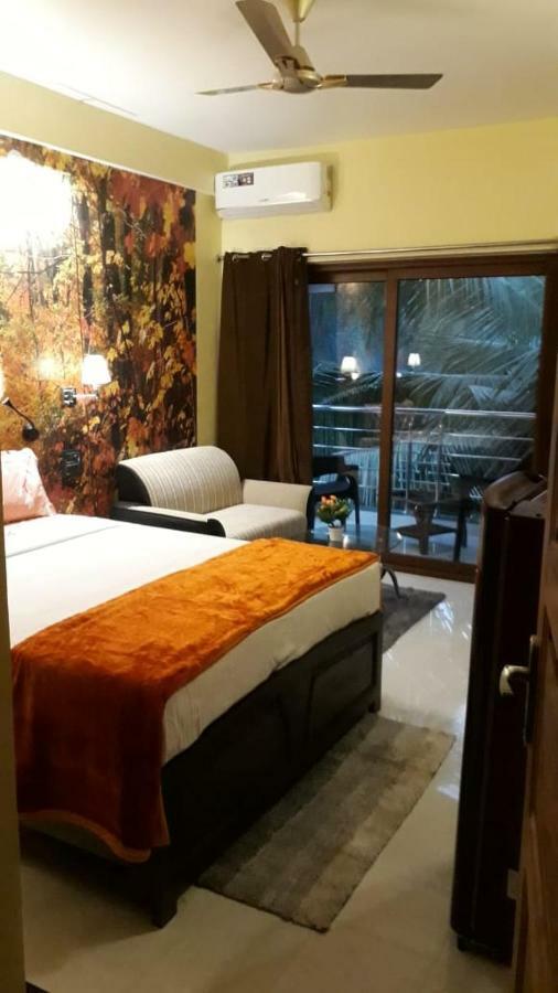 C Pearl Hotel Majorda Bagian luar foto